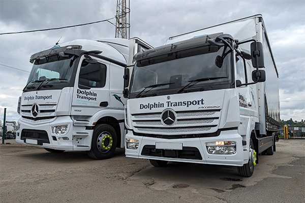 Dolphin Transport Truck